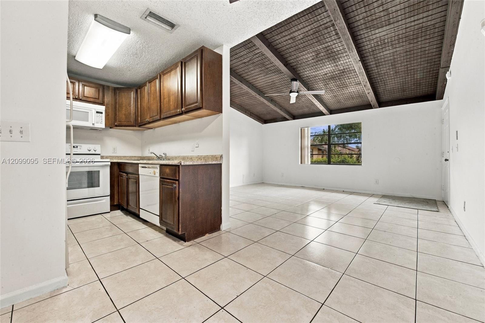 487 Glenwood Drive 487 — photo 6