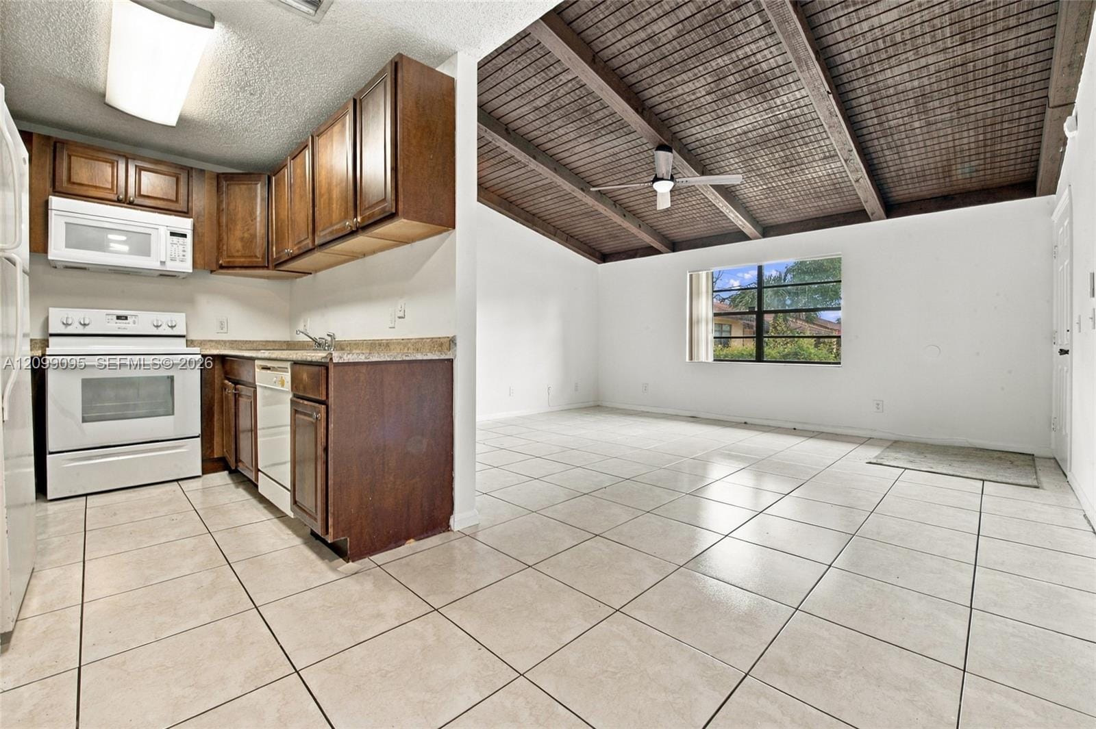 487 Glenwood Drive 487 — photo 7