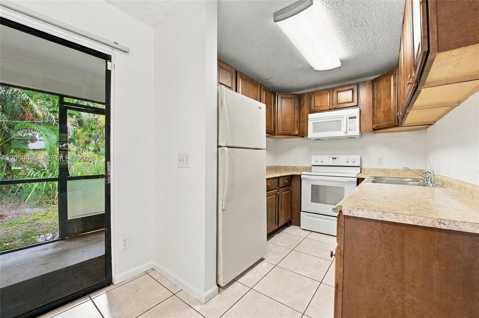 487 Glenwood Drive 487 — photo 9