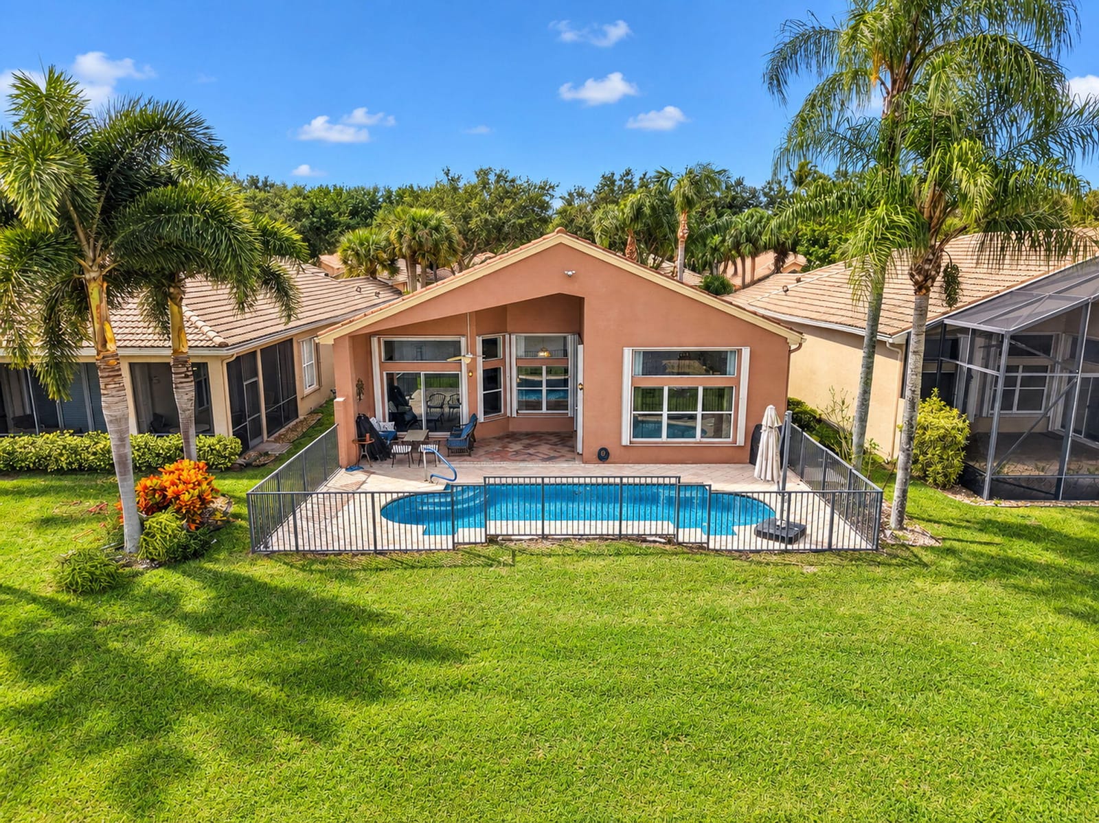 7403 Twin Falls Drive, Boynton Beach, FL 33437 photo 2