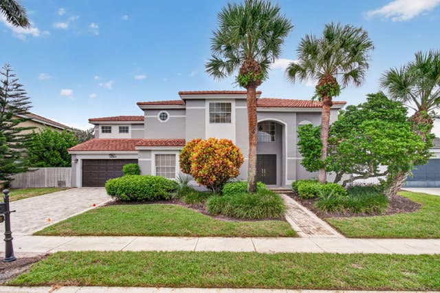 10621 Wheelhouse Circle, Boca Raton, FL 33428
