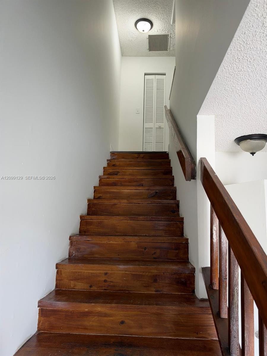 3606 Inlet Circle 0 — photo 8