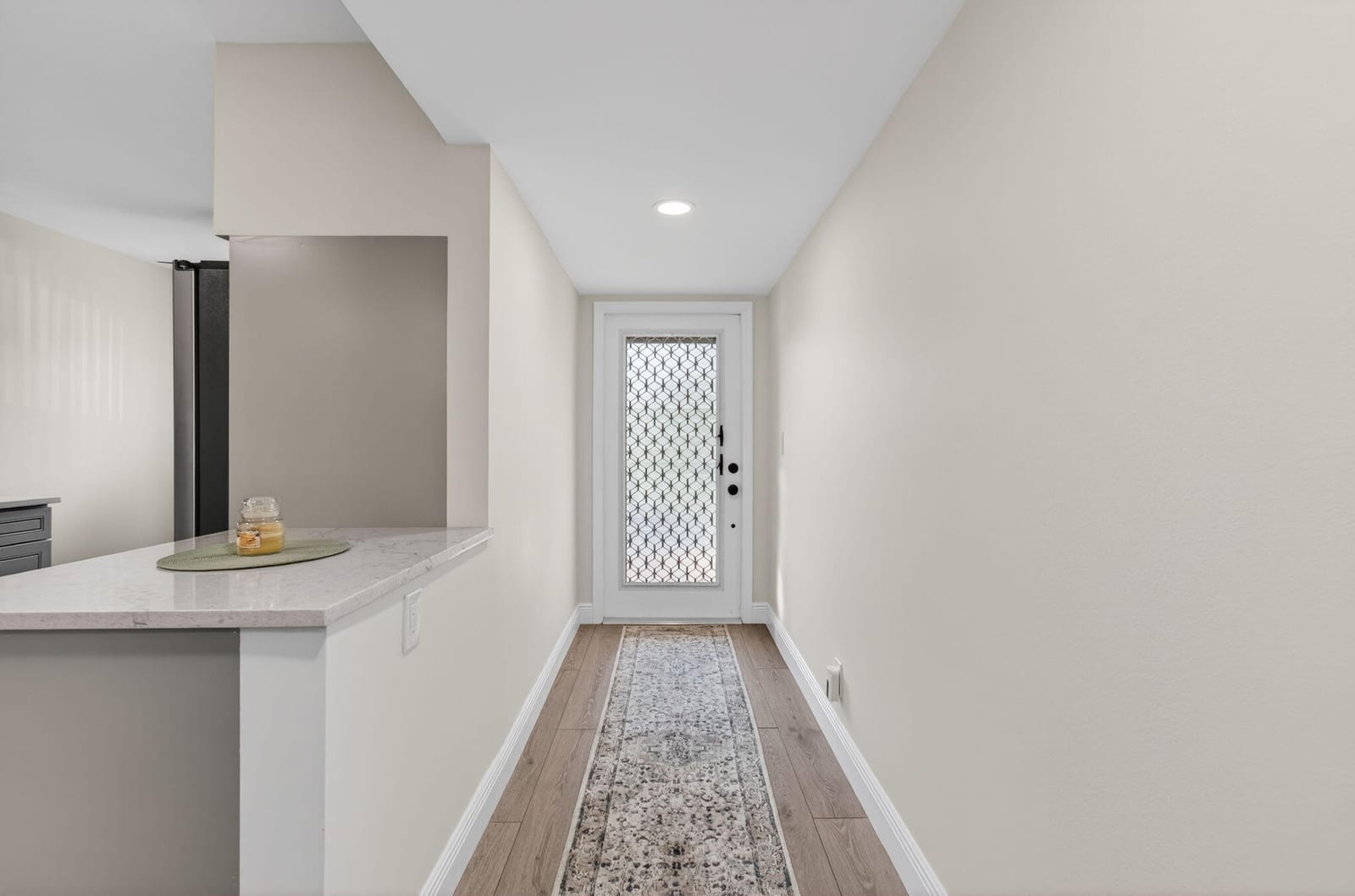 15074 Witney Road 204 — photo 3