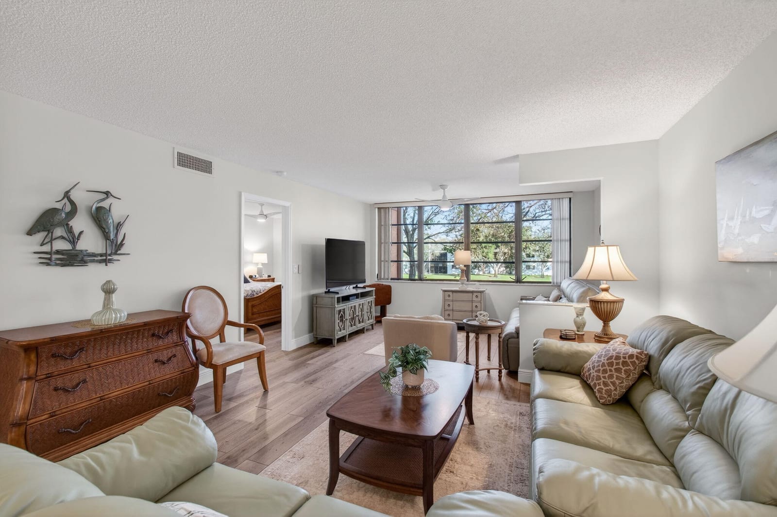 15074 Witney Road 204 — photo 9
