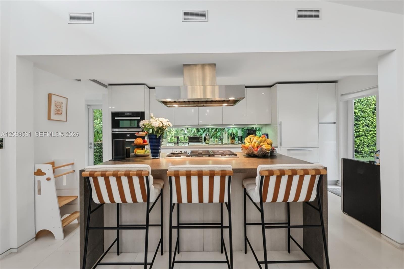5815 N Bay Road, Miami Beach, FL 33140 photo 7