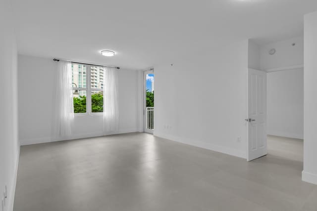511 SE 5th Avenue 703, Fort Lauderdale, FL 33301