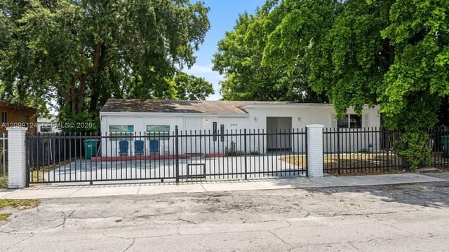 2279 NW 94th Street C, Miami, FL 33147
