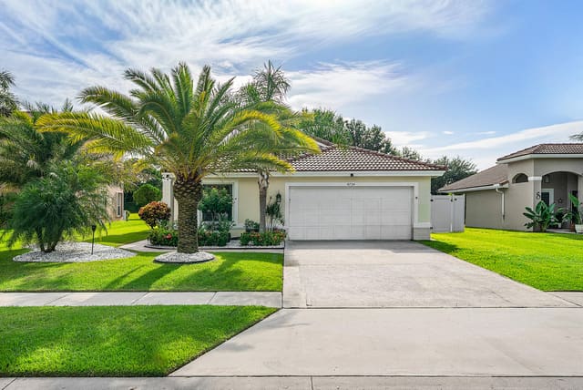 6734 Lake Nona Place, Lake Worth, FL 33463