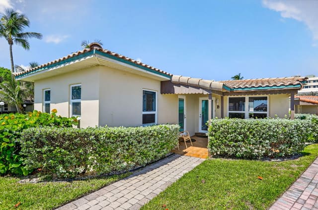 1225 HILLSBORO MILE B2, Hillsboro Beach, FL 33062