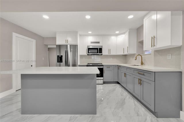 951 W 30th Street, Hialeah, FL 33012