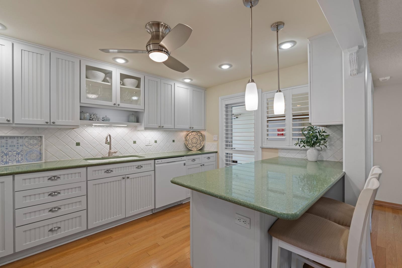 711 N RIVERSIDE Drive 401, Pompano Beach, FL 33062 photo 10
