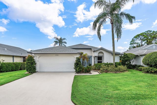 13320 Touchstone Court, Palm Beach Gardens, FL 33418