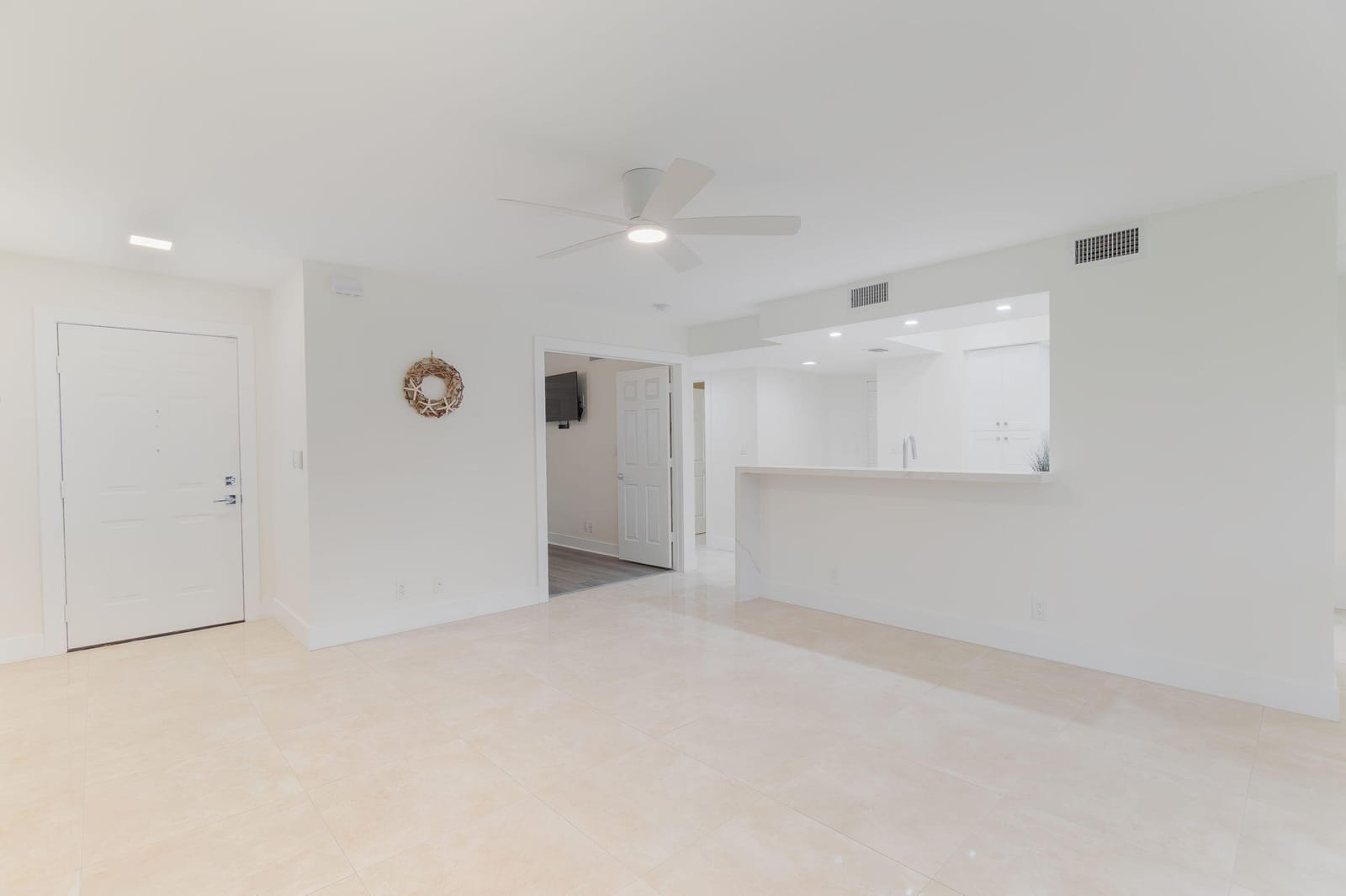 12660 Shoreline Drive 1C — photo 12