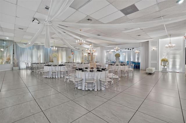 Banquet Hall Banquet Hall For Sale On Coral Way, Miami, FL 33165