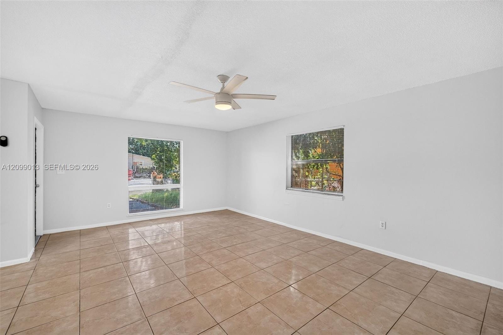 935 SW 16th Street 2 — photo 4