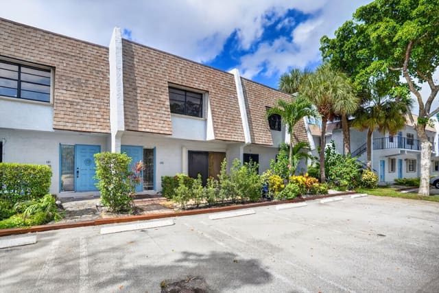 400 CANAL Point S 130, Delray Beach, FL 33444