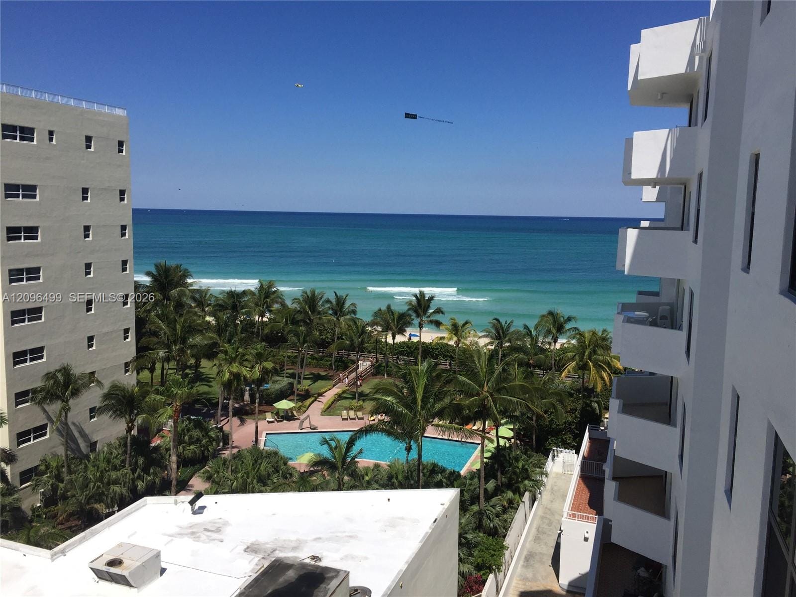 4301 Collins Avenue 901, Miami Beach, FL 33140 photo 1