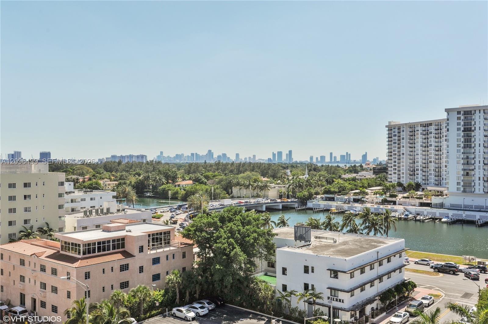 4301 Collins Avenue 901, Miami Beach, FL 33140 photo 2