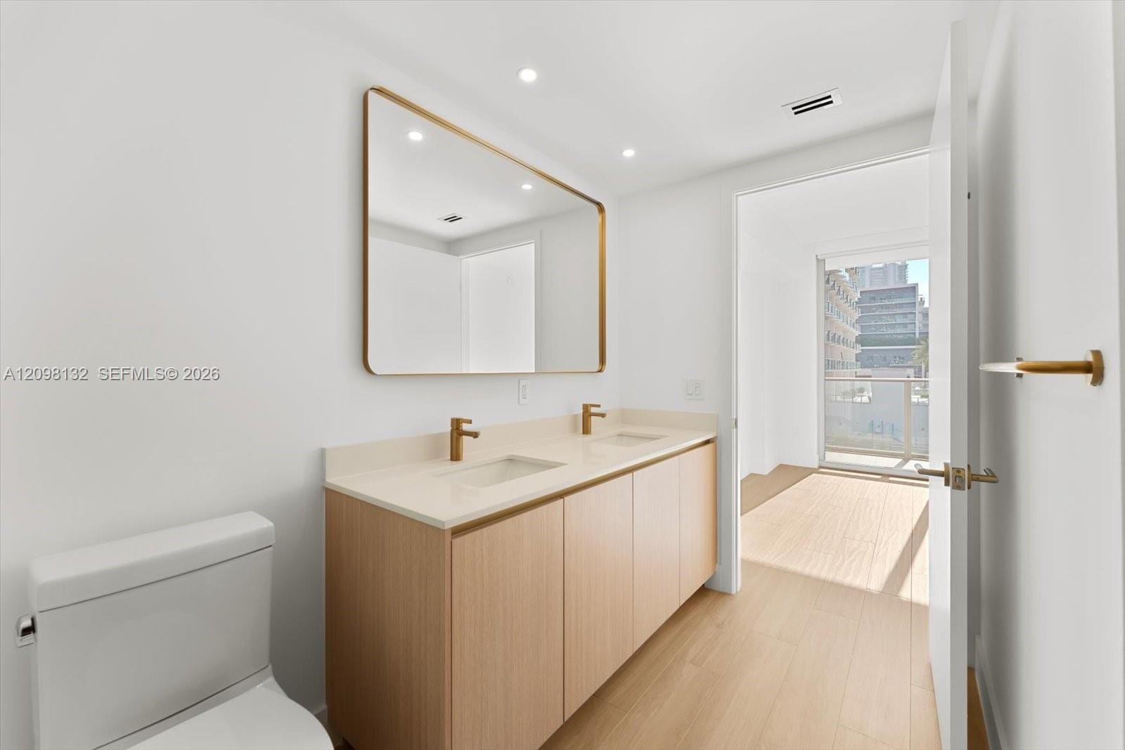 90 NE 32nd Street 703, Miami, FL 33137 photo 15