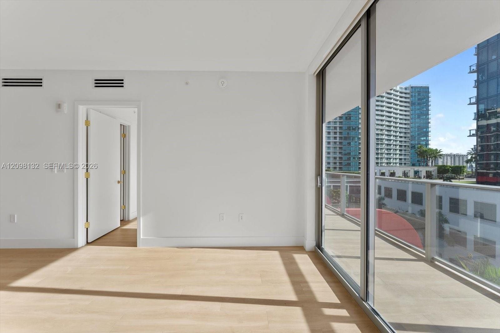 90 NE 32nd Street 703, Miami, FL 33137 photo 9