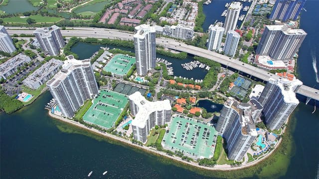 3400 NE 192nd Street 1707, Aventura, FL 33180