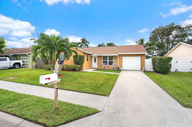 171 Banyan Circle, Jupiter, FL 33458