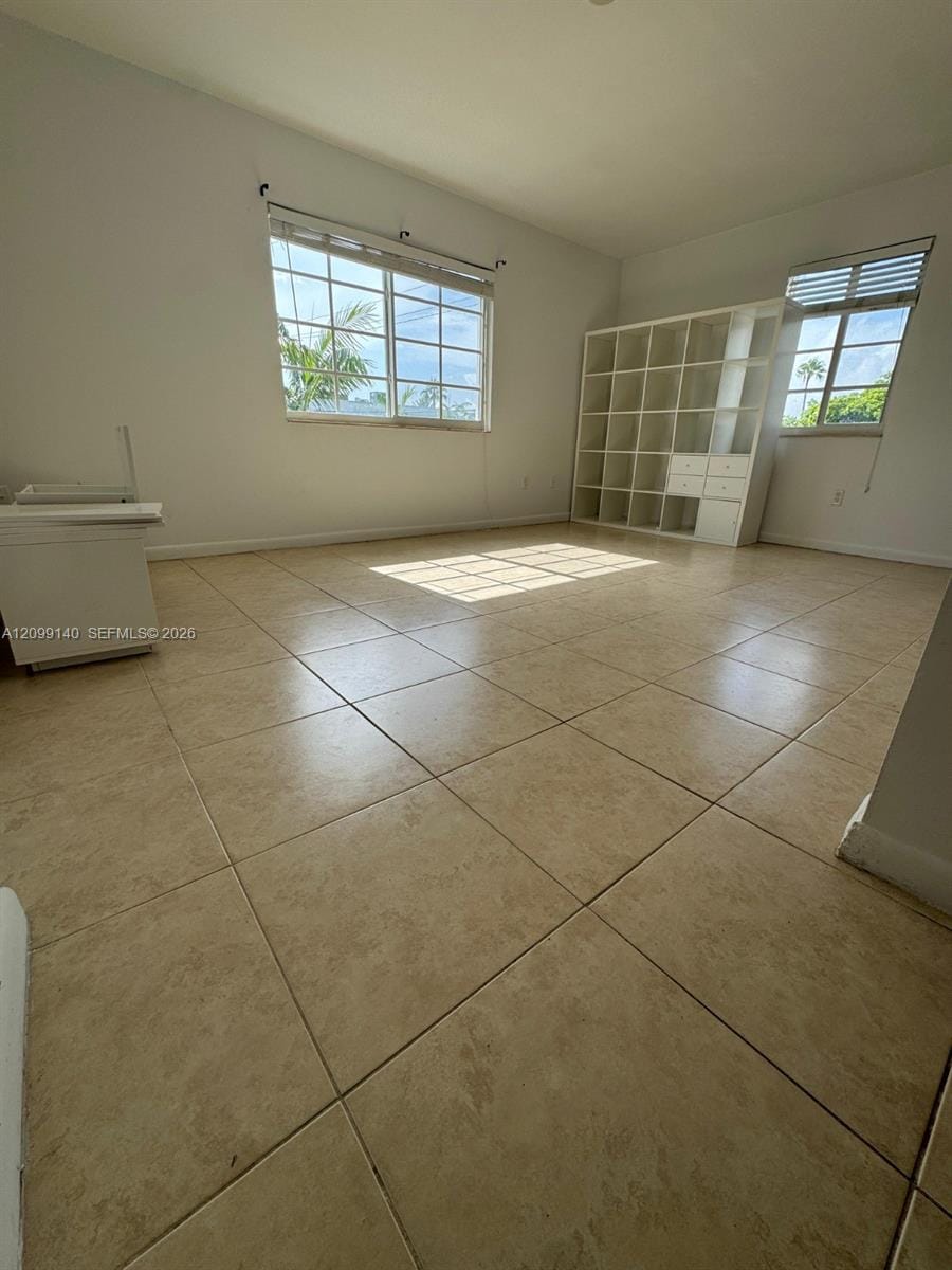 7130 Rue Versailles 11, Miami Beach, FL 33141 photo 4