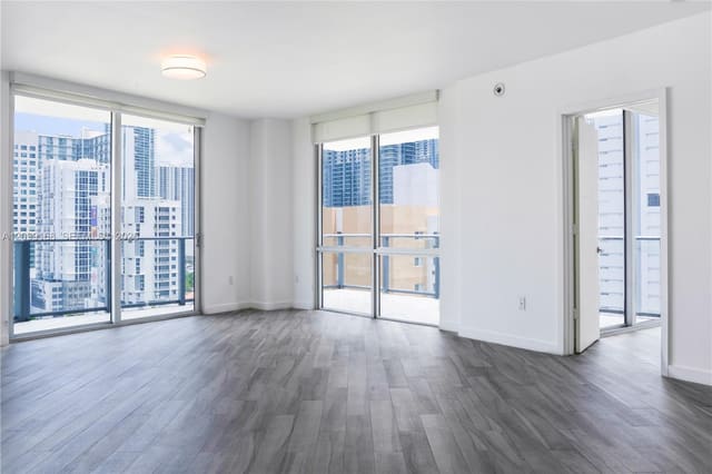 1010 SW 2nd Avenue 1104, Miami, FL 33130