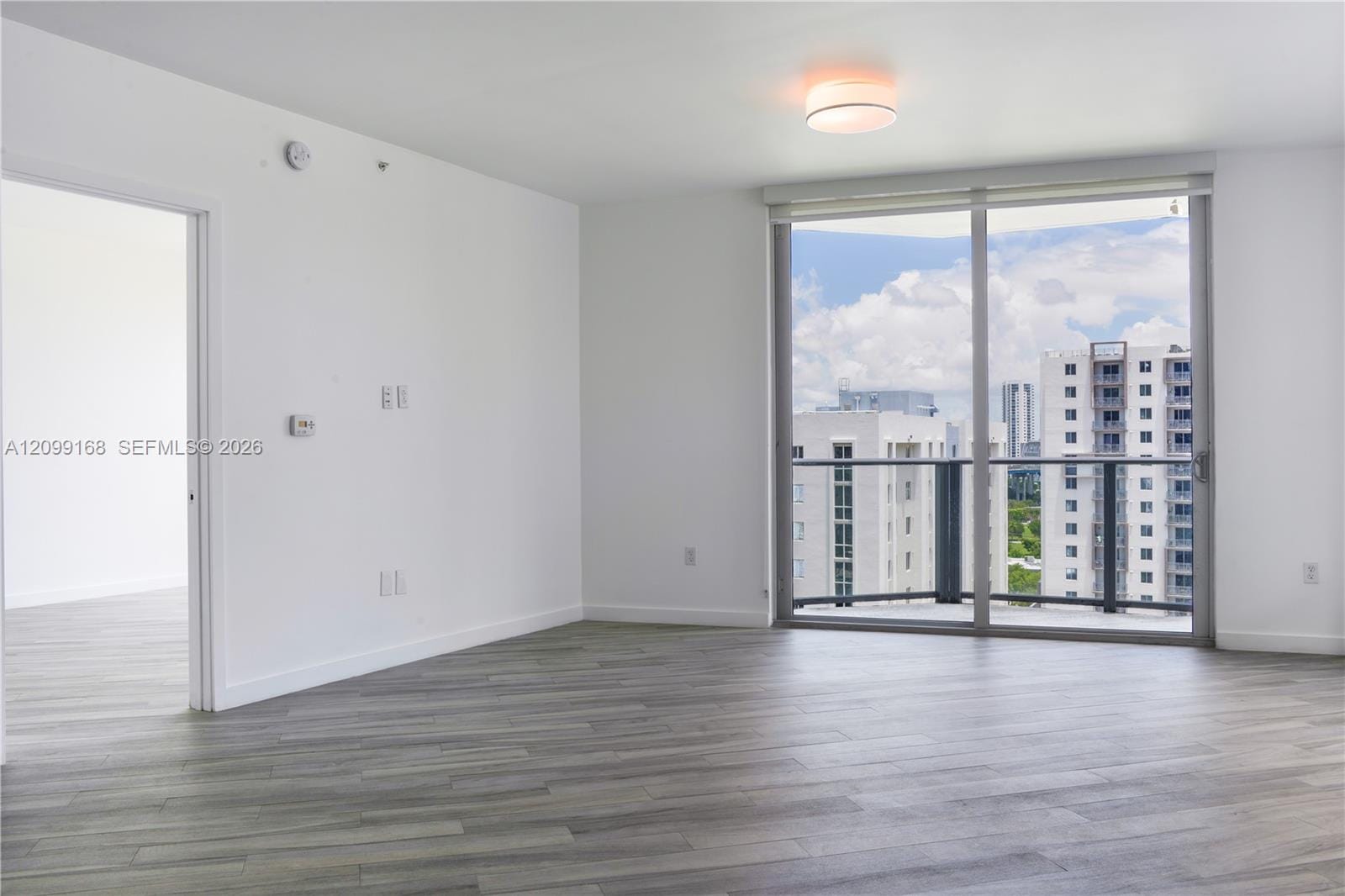 1010 SW 2nd Avenue 1104, Miami, FL 33130 photo 2