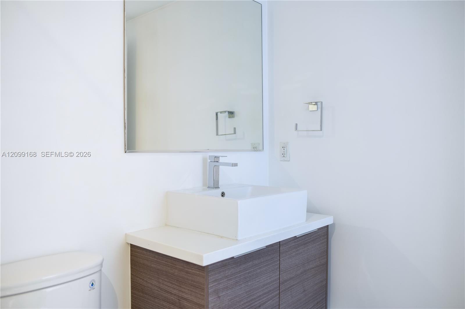 1010 SW 2nd Avenue 1104, Miami, FL 33130 photo 18