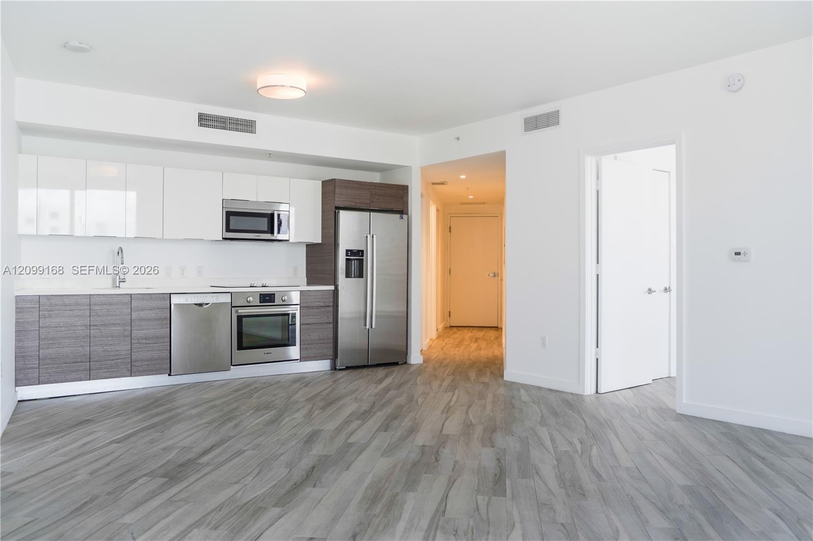 1010 SW 2nd Avenue 1104, Miami, FL 33130 photo 3