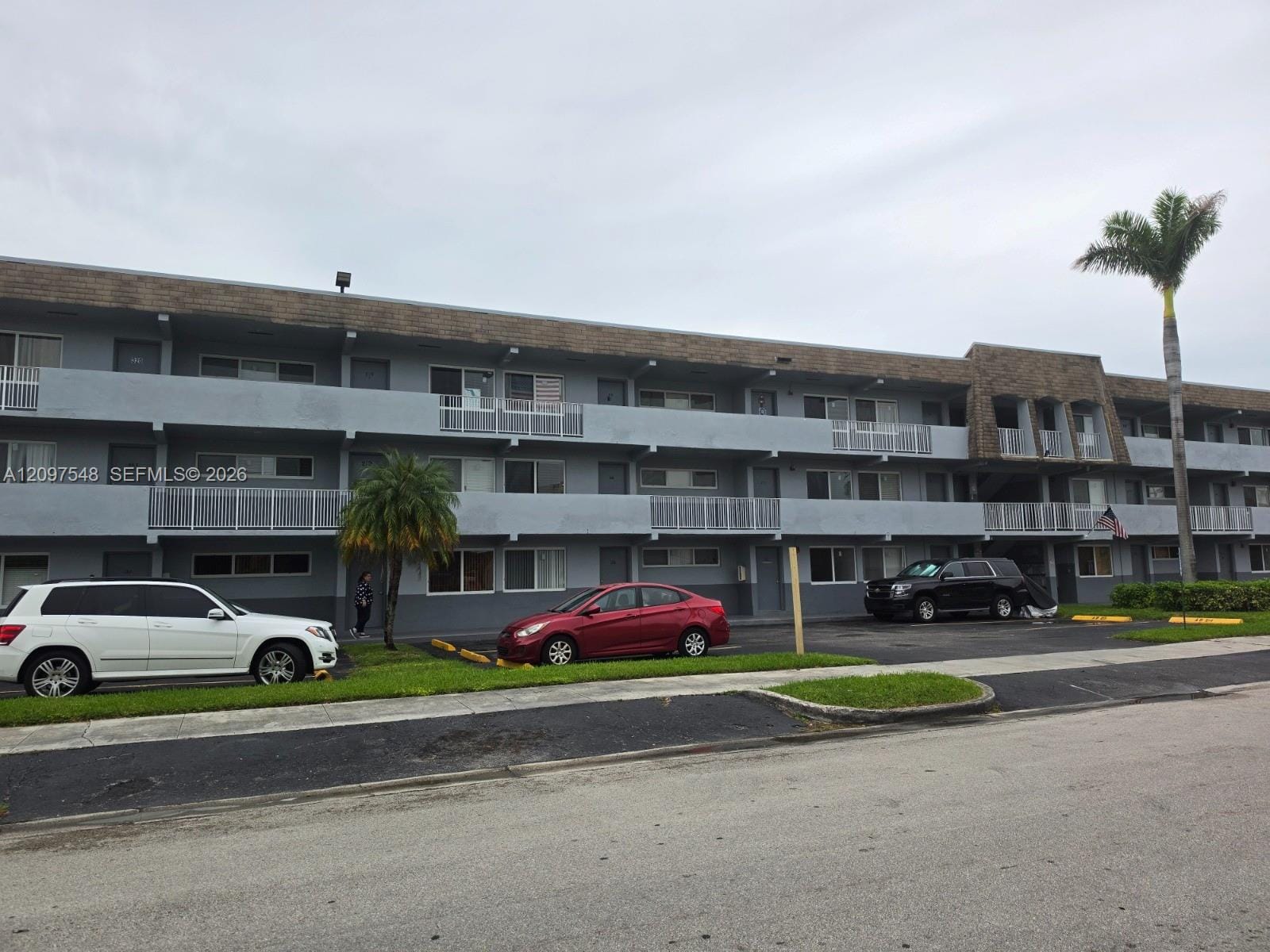 11195 SW 1st Street 217, Sweetwater, FL 33174 photo 2