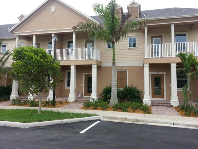 118 Black Ironwood Road, Jupiter, FL 33458