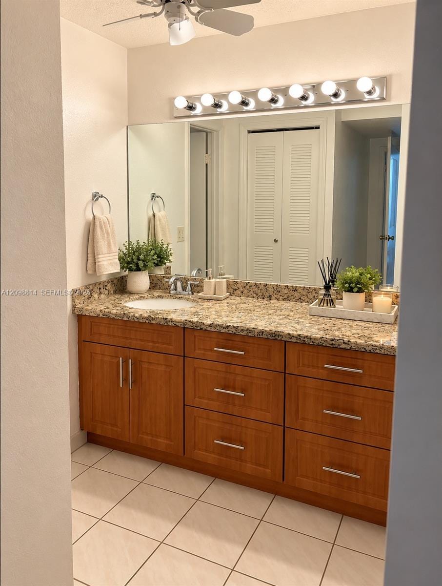 341 Lakeview Drive 104, Weston, FL 33326 photo 9