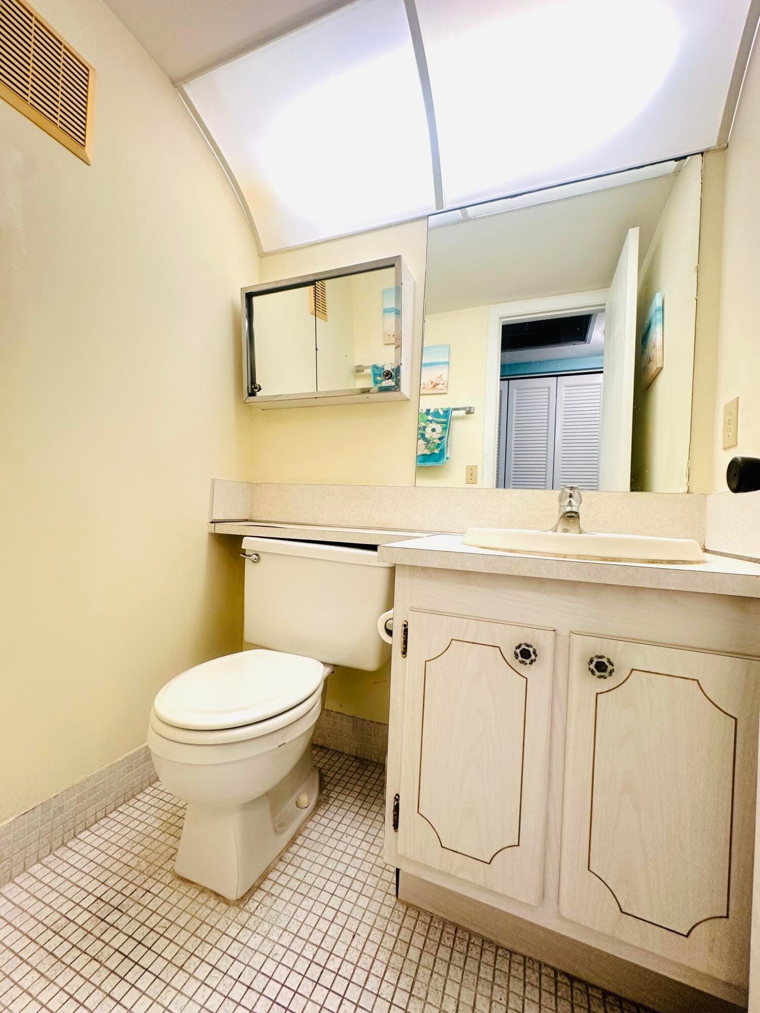 162 Grantham E, Deerfield Beach, FL 33442 photo 12