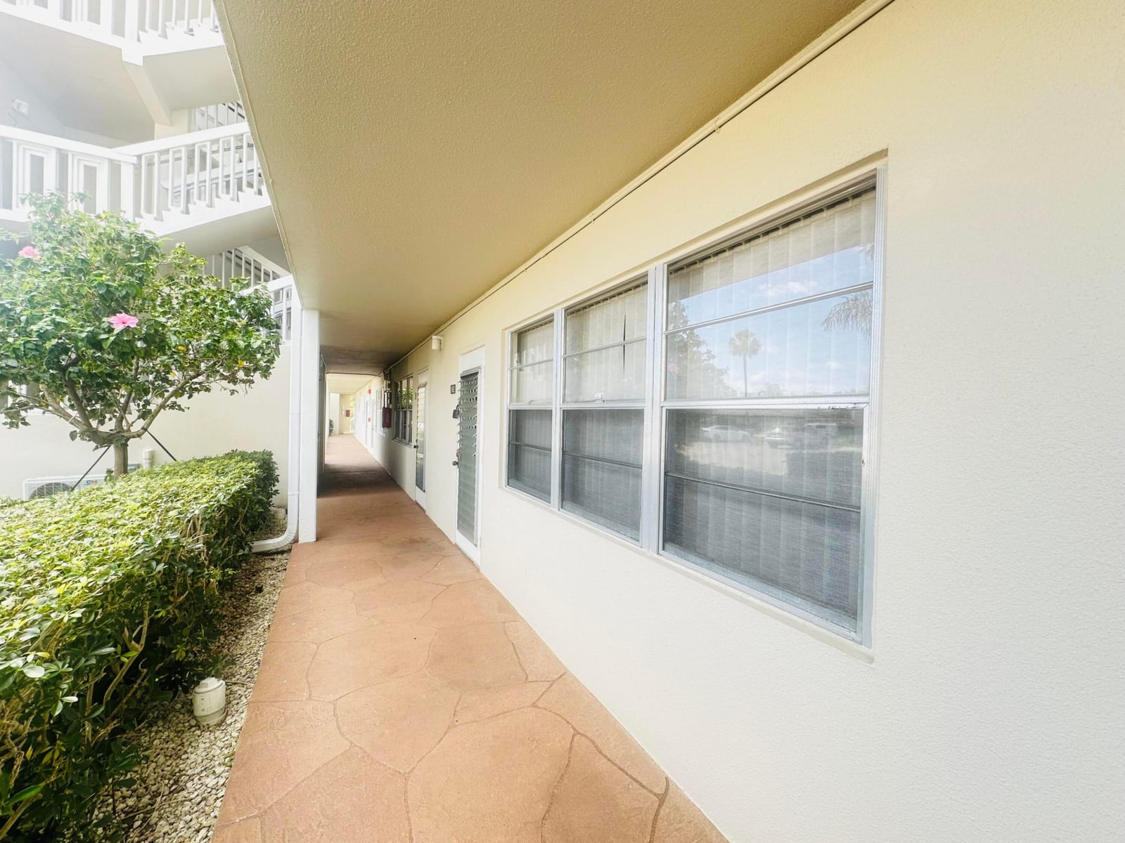 162 Grantham E, Deerfield Beach, FL 33442 photo 22