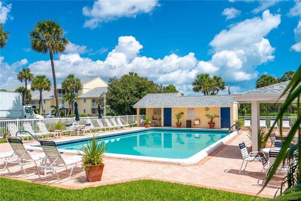 5600 NE Gulfstream Way, Stuart, FL 34996 photo 6