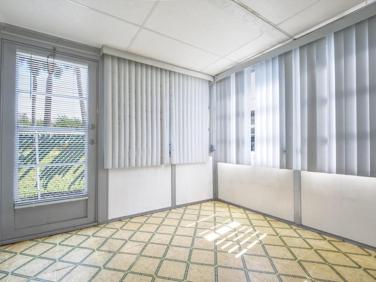 1300 Alho Drive — photo 11