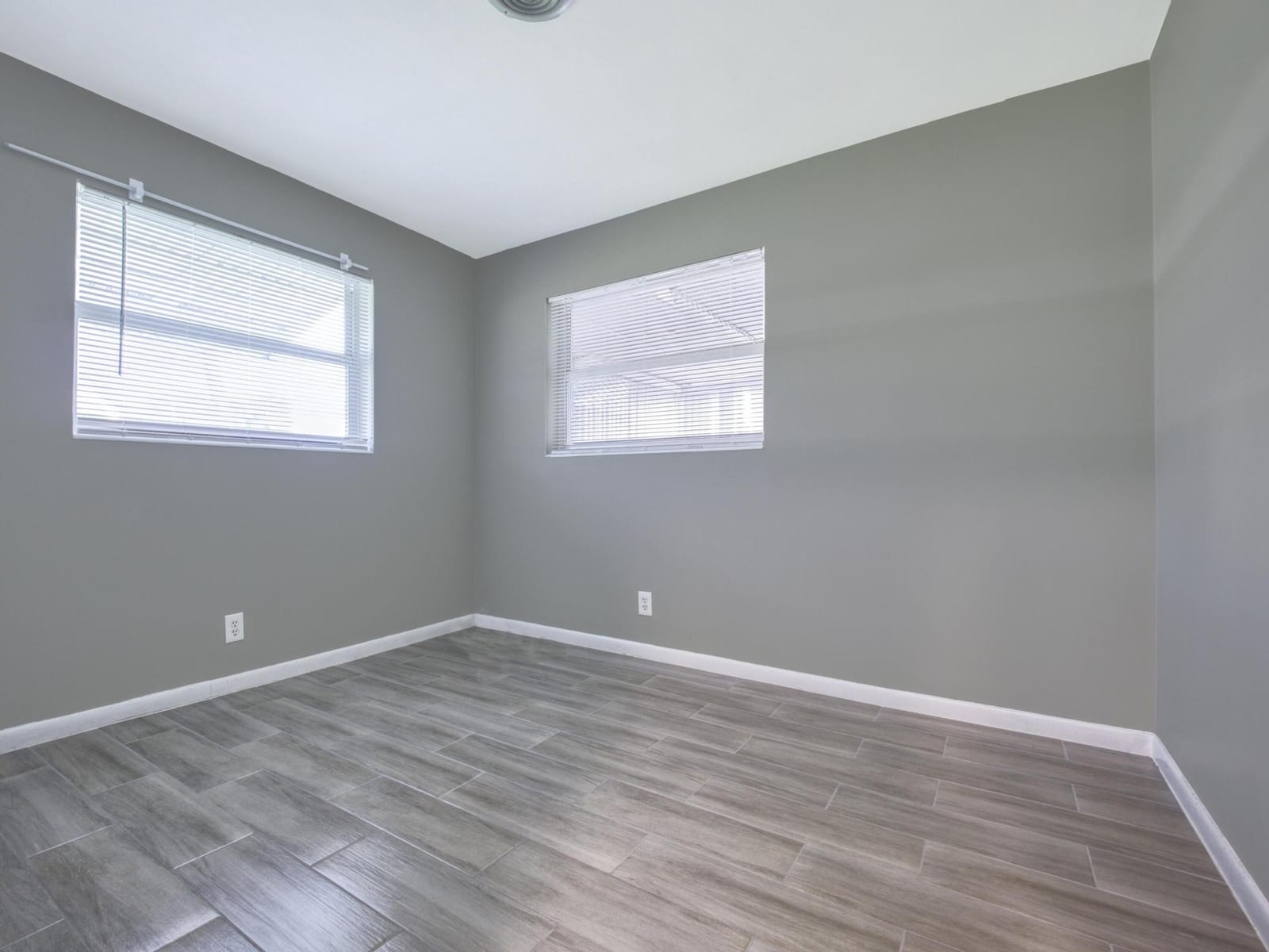1300 Alho Drive — photo 5