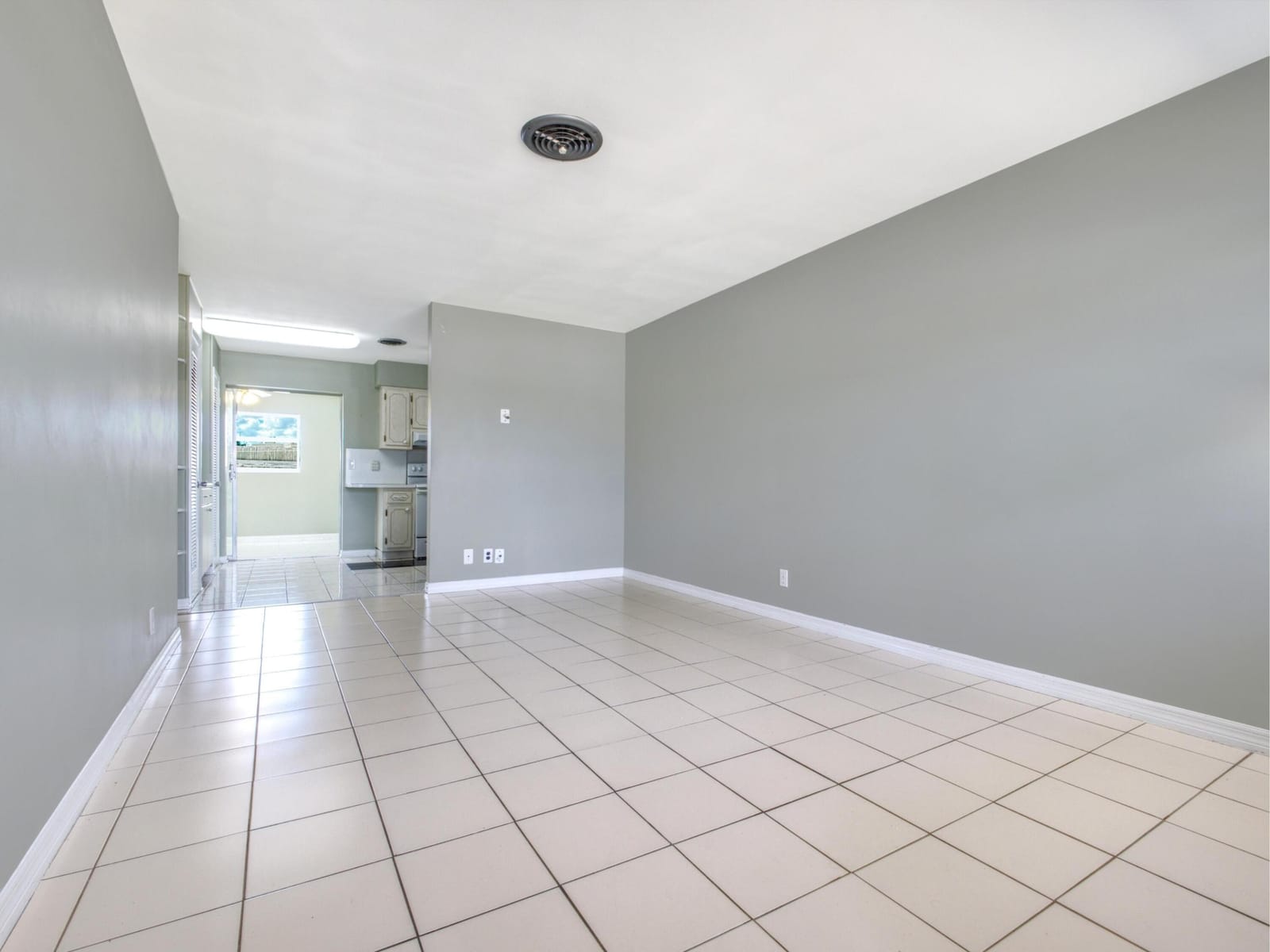 1300 Alho Drive — photo 8