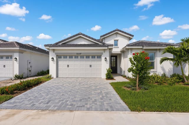 5237 Treaty Oak Trace, Westlake, FL 33470