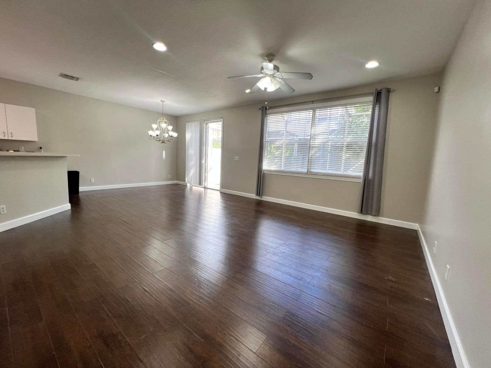 9120 VILLA PALMA Lane — photo 5