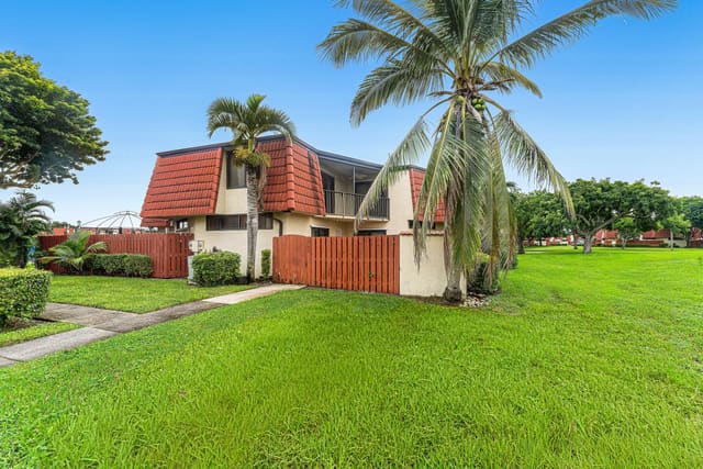 3754 Victoria Drive, West Palm Beach, FL 33406