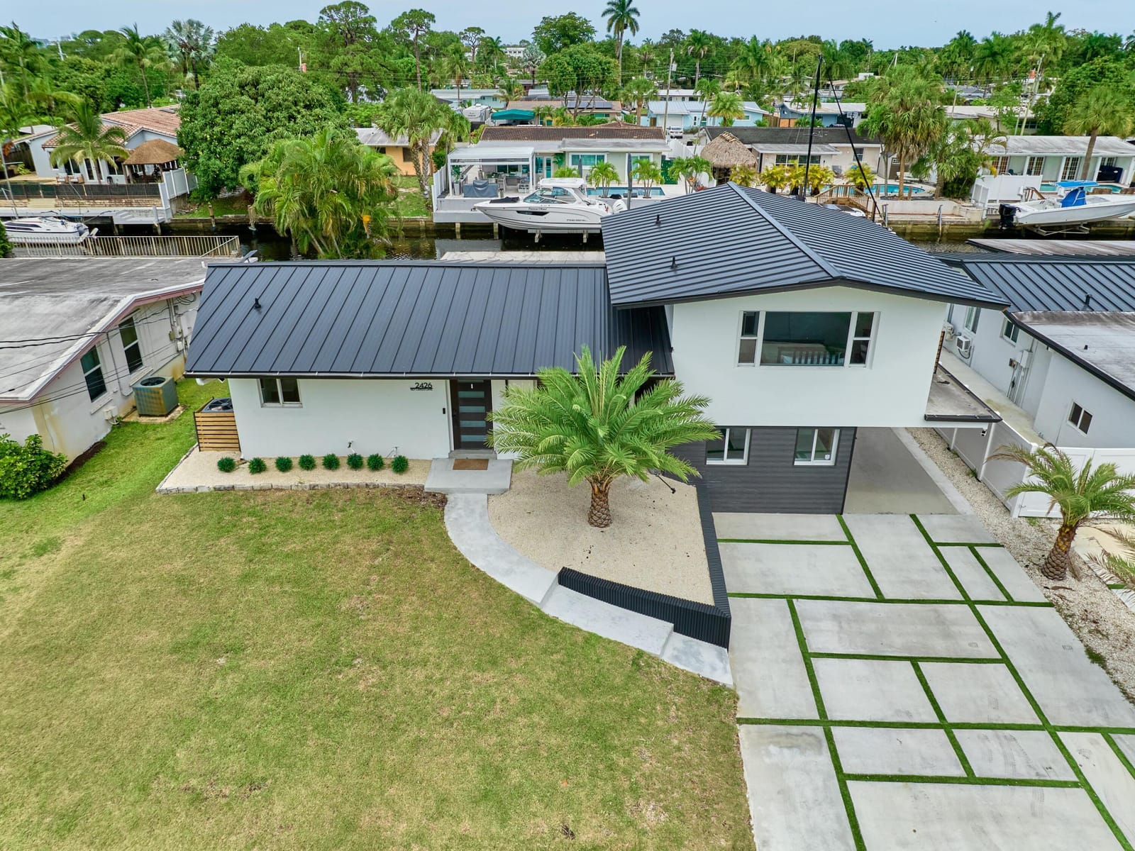 2426 Key Largo Lane — photo 8