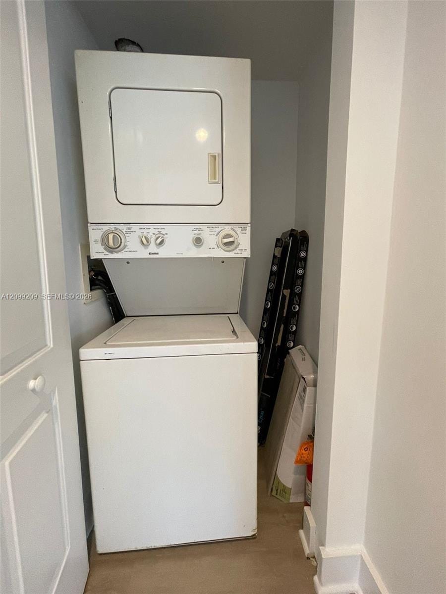 8660 NW 6th Lane 5-105, Miami, FL 33126 photo 13