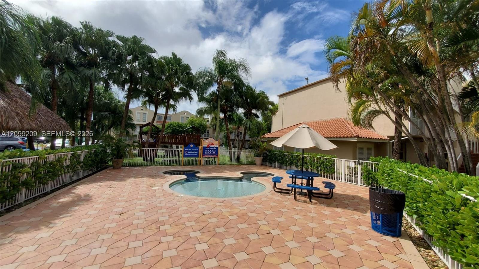 8660 NW 6th Lane 5-105, Miami, FL 33126 photo 15