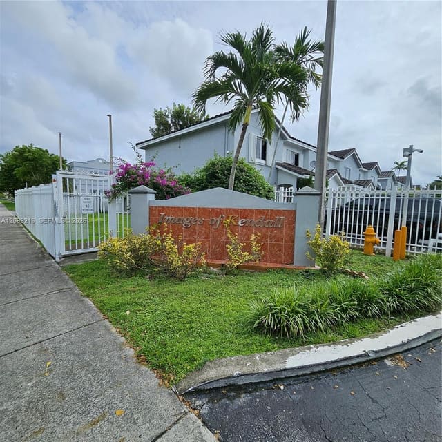 7981 SW 152nd Avenue 1703, Miami, FL 33193