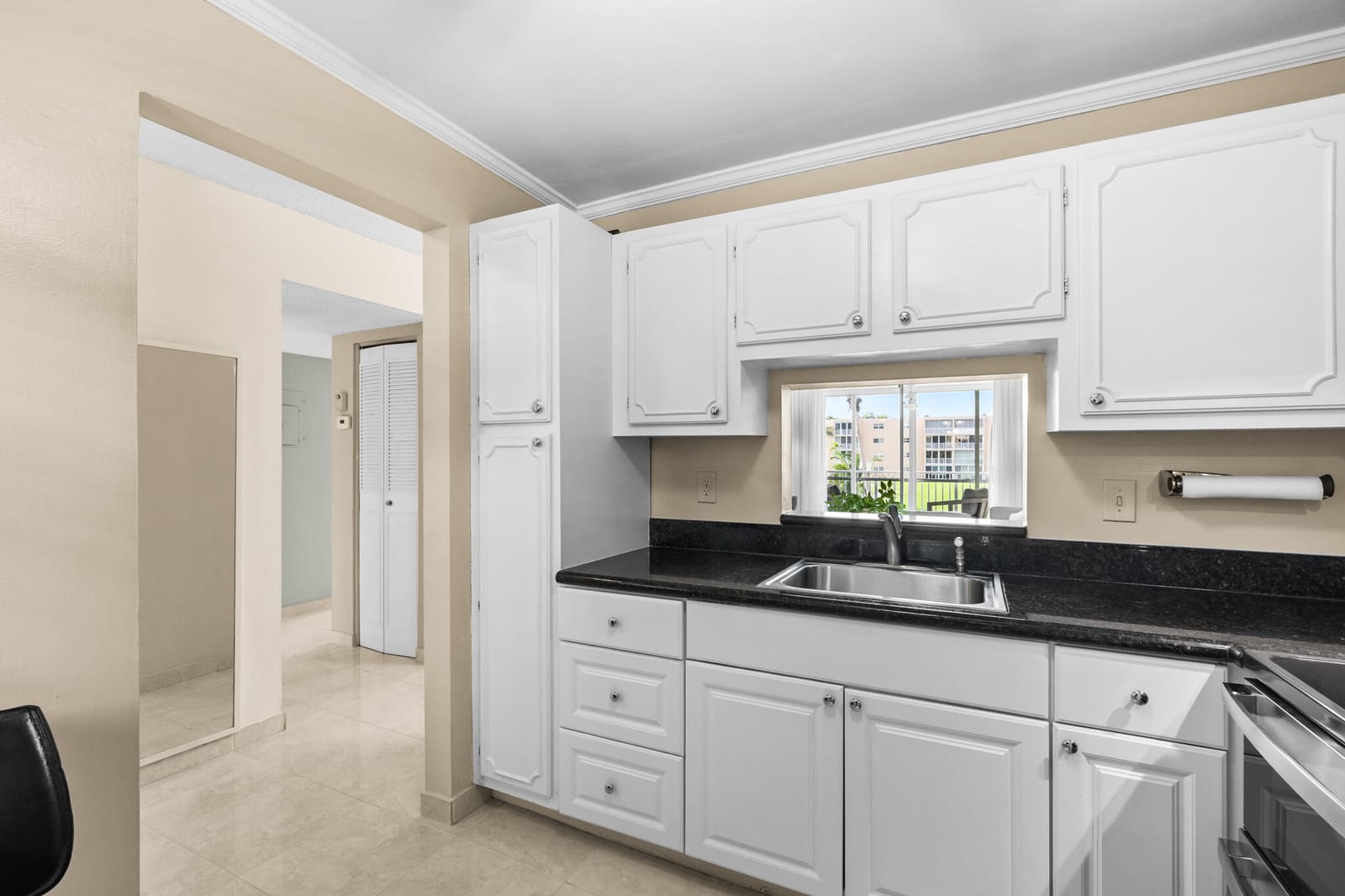 202 SE 10th Street 205, Dania Beach, FL 33004 photo 13