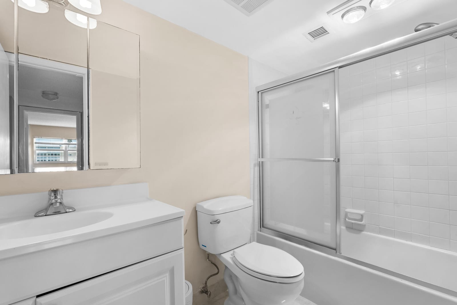 202 SE 10th Street 205, Dania Beach, FL 33004 photo 15