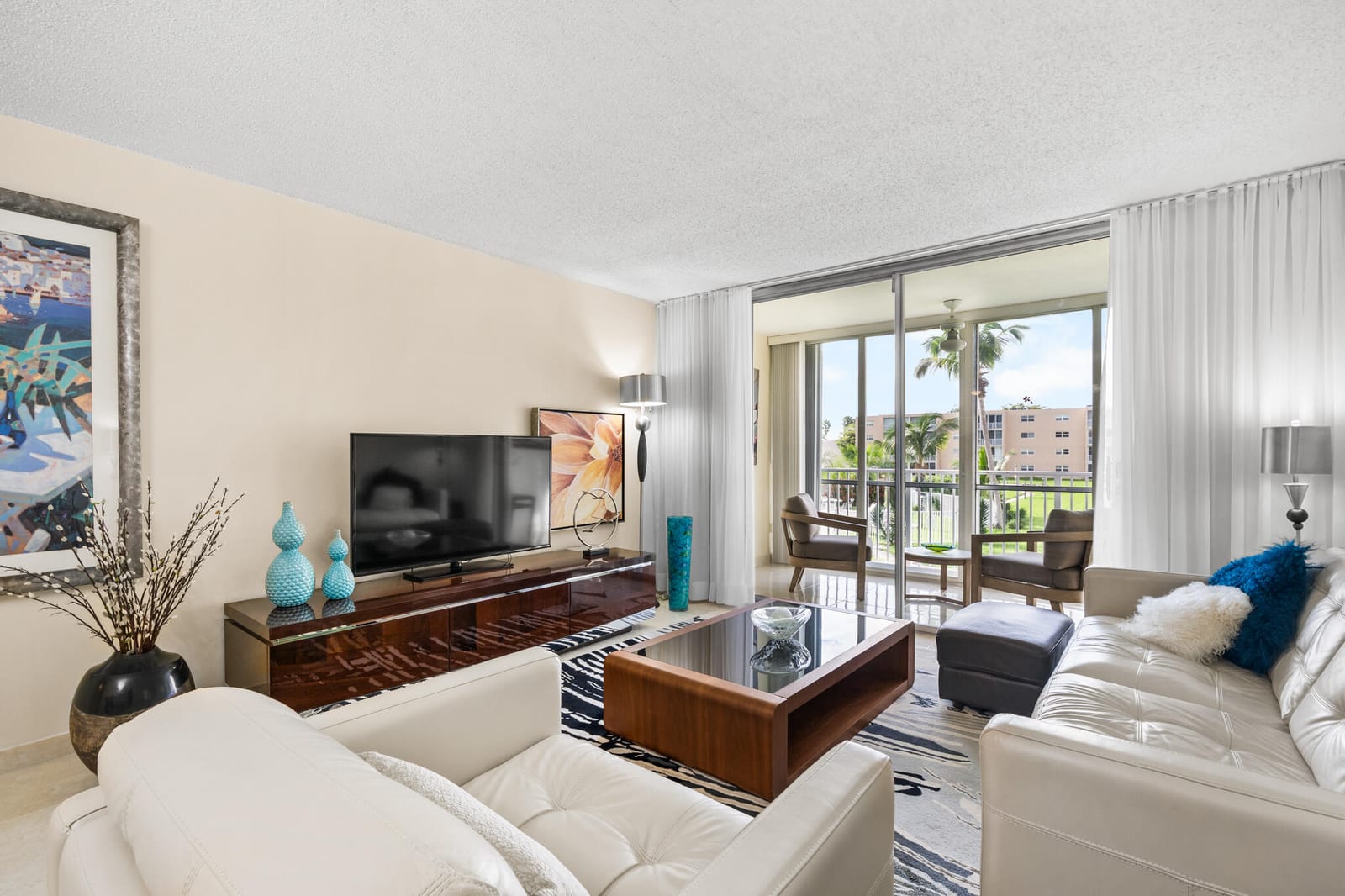 202 SE 10th Street 205, Dania Beach, FL 33004
